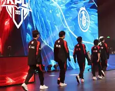 包含SBTC横扫HLE，Flandre统治全场的词条