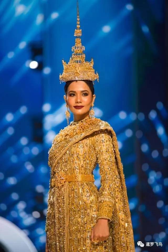 包含法国羽毛球队血洗泰国羽毛球队，陶菲克完成帽子戏法的词条