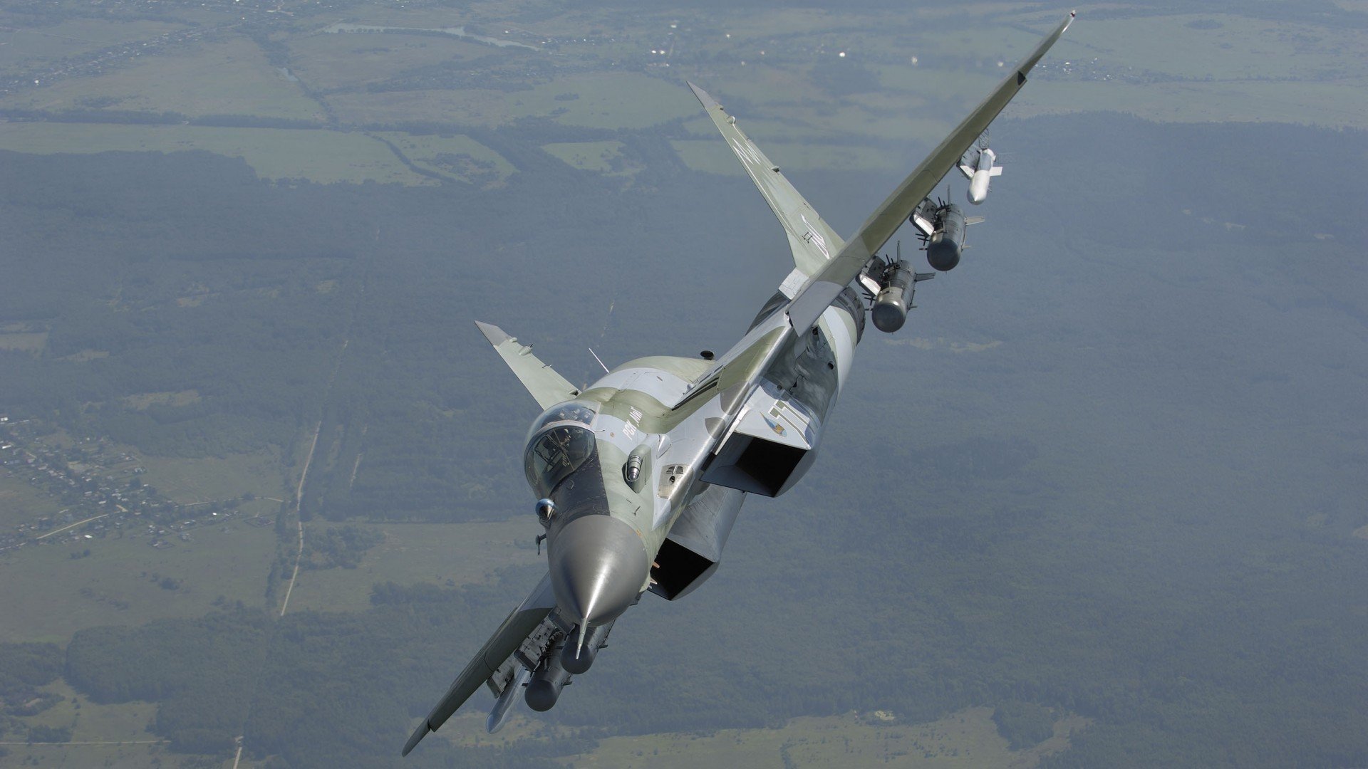 蓝桥风暴与北伦敦心跳，欧冠决赛前的双重奏