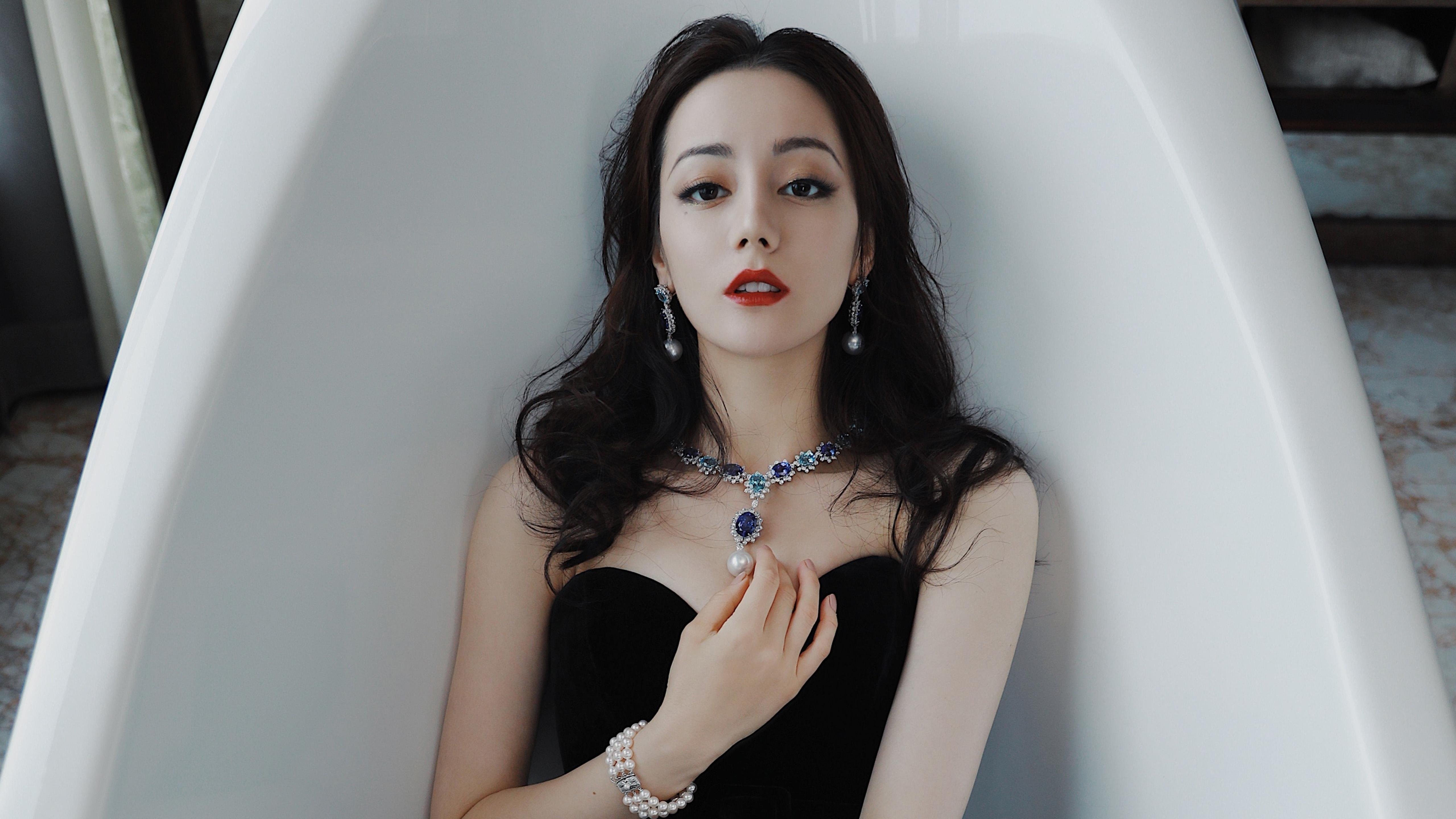 黄蜂刺穿北京,哈利伯顿44+12宣告大场面先生归来