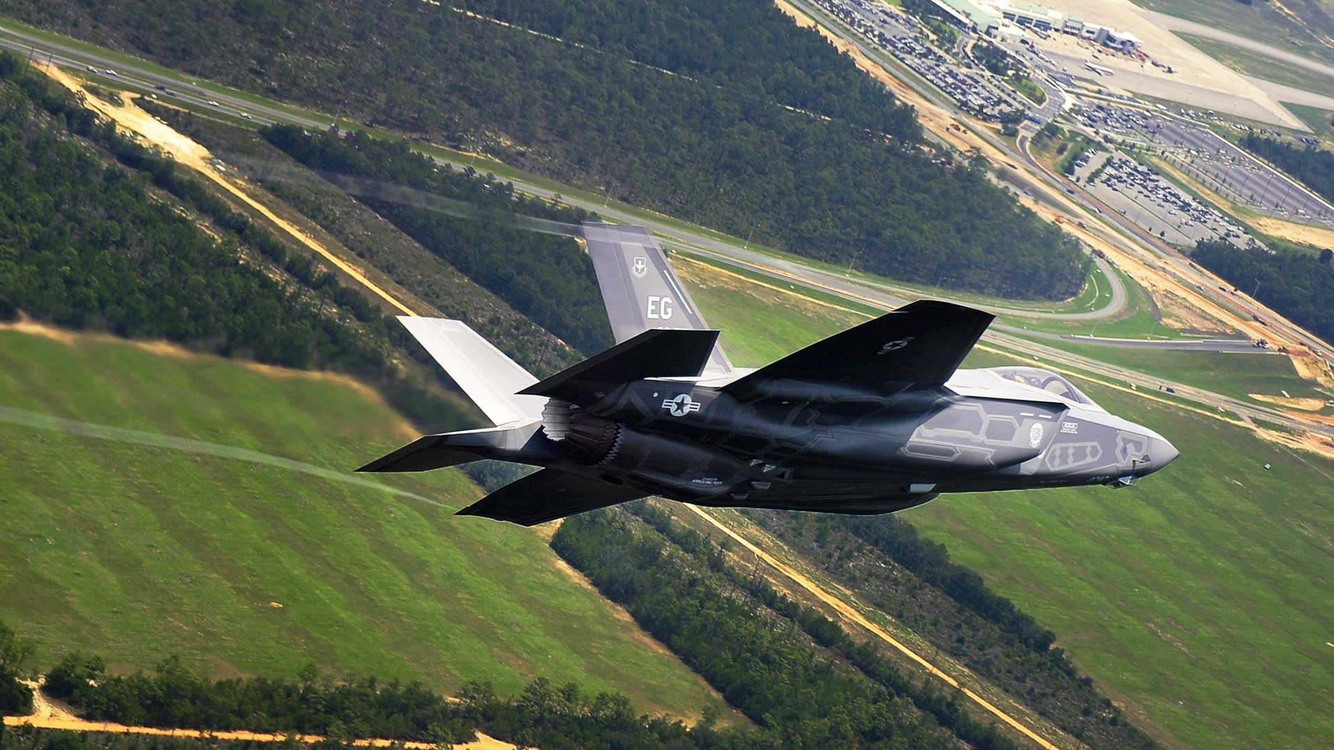 引擎轰鸣与终场哨音,城市赛道与伯纳乌的同一出逆转史诗