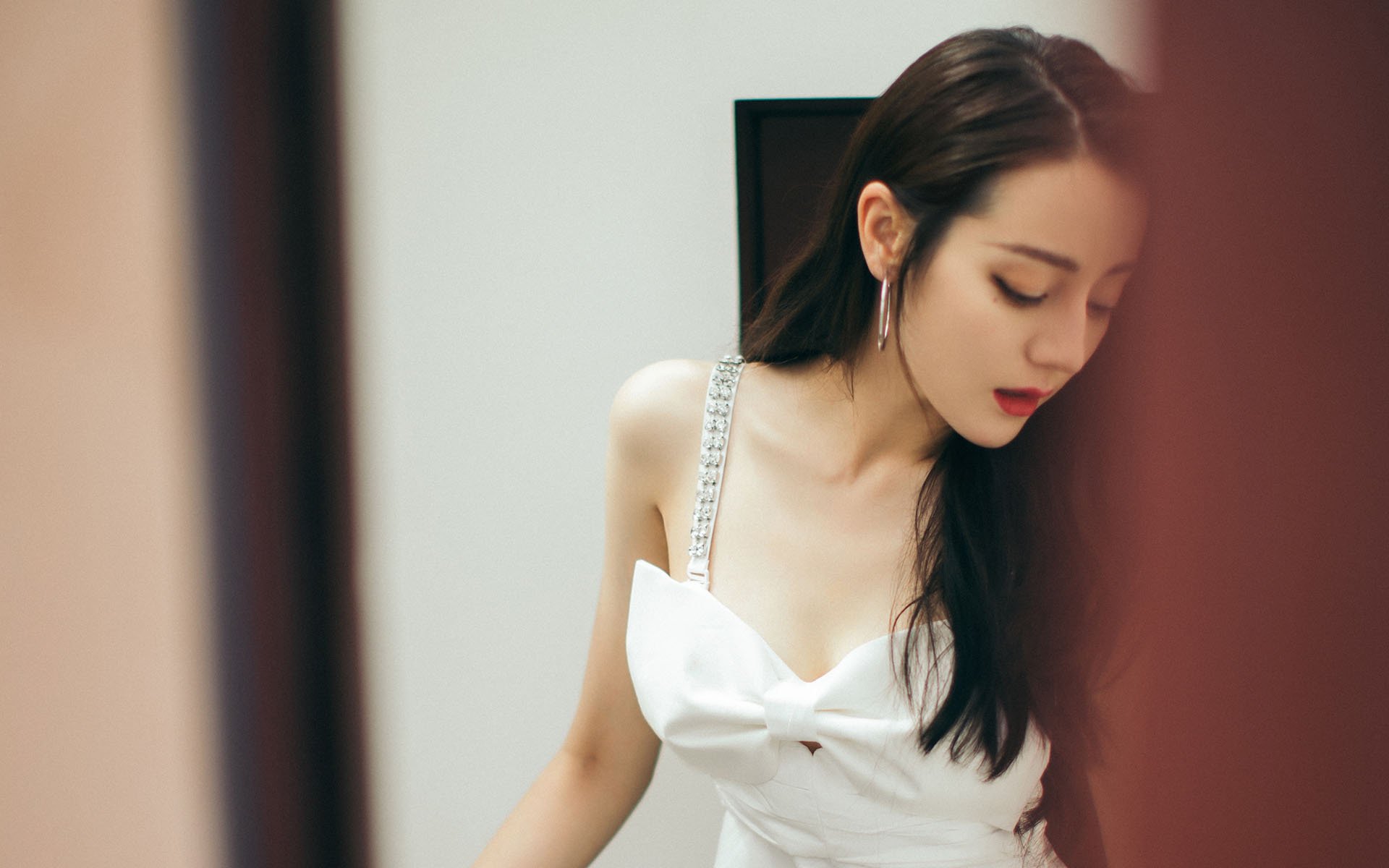 太阳终结辽宁队，浓眉德甲称王，体育世界的双重震撼